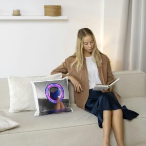 Cojín Art Home Exclusivo Fany Valdivia - Inspirado en "A Su Imagen y Semejanza"